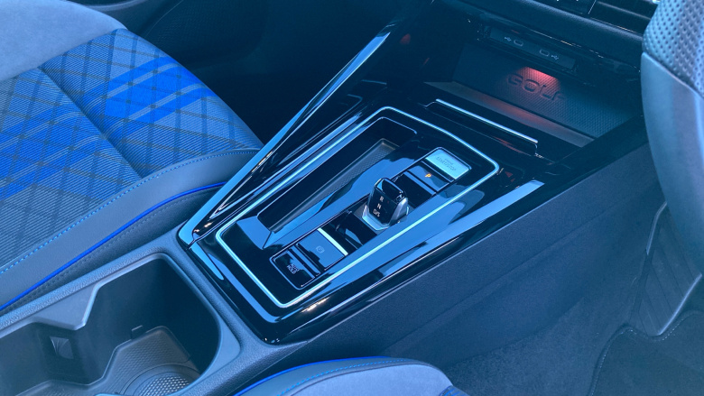 Volkswagen Golf 2.0 TSI 320 R 4Motion 5dr DSG Petrol Hatchback